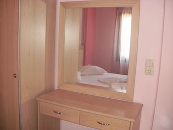 Klimis Rooms & Apartments Potos Exterior photo
